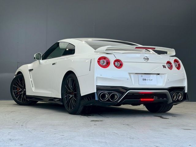 GT-R