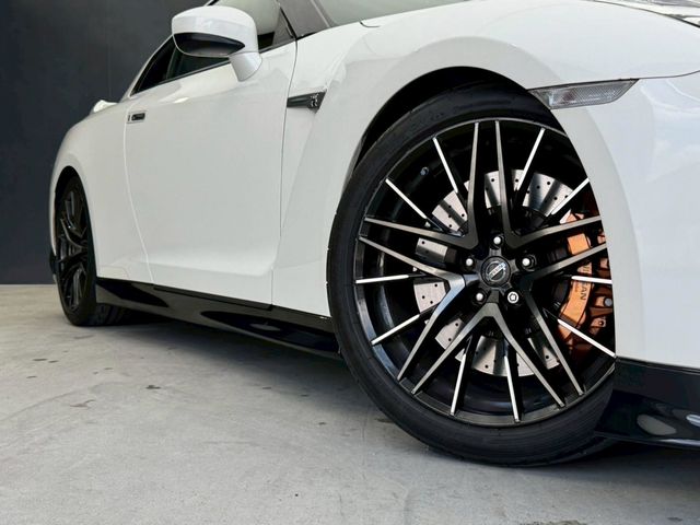 GT-R