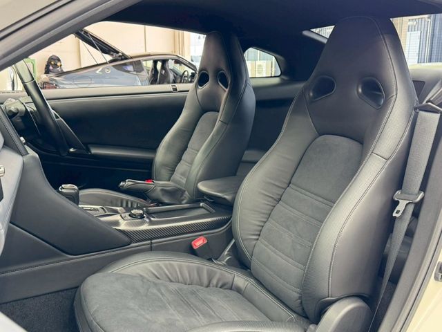 GT-R