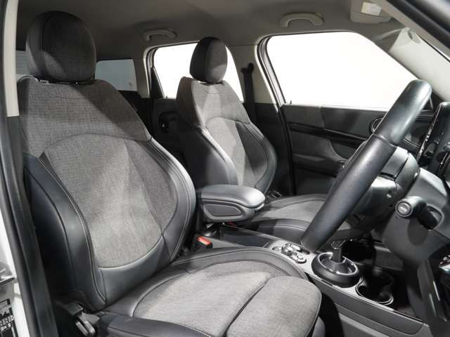 MINI COOPER D CROSSOVER