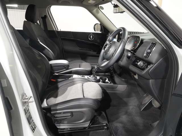 MINI COOPER D CROSSOVER
