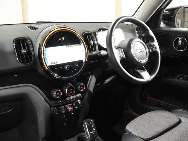 MINI COOPER D CROSSOVER