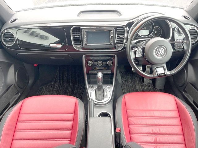 VOLKSWAGEN The BEETLE