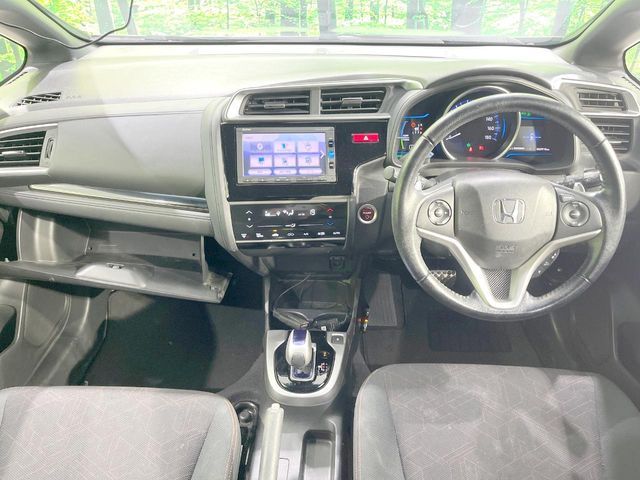 FIT HYBRID