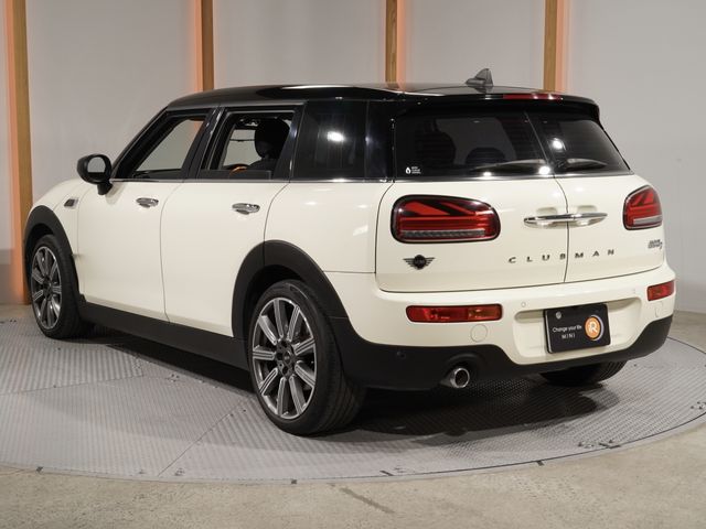 MINI COOPER D CLUBMAN