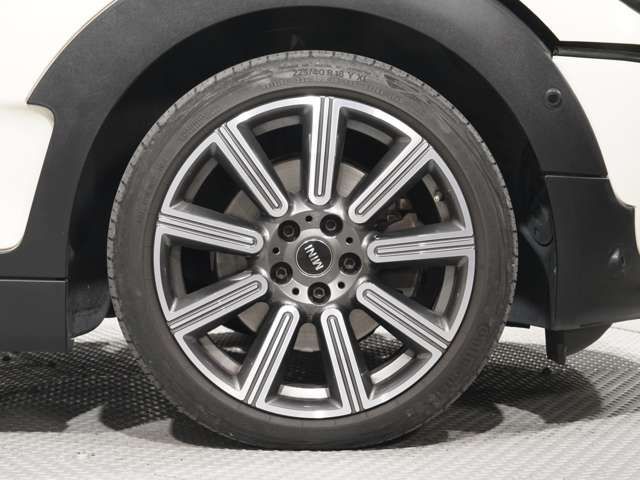 MINI COOPER D CLUBMAN