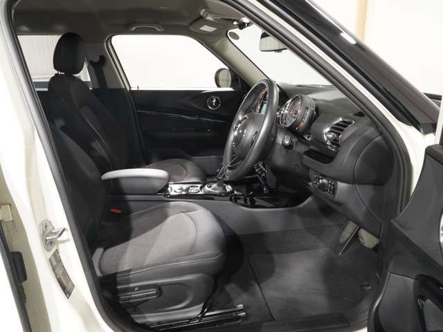 MINI COOPER D CLUBMAN