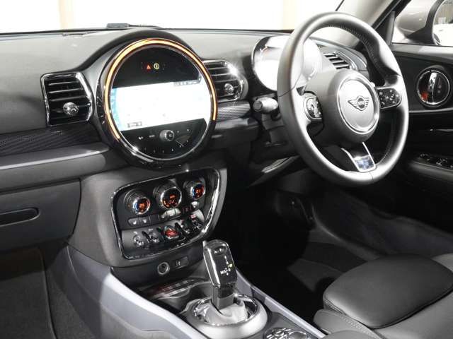 MINI COOPER D CLUBMAN