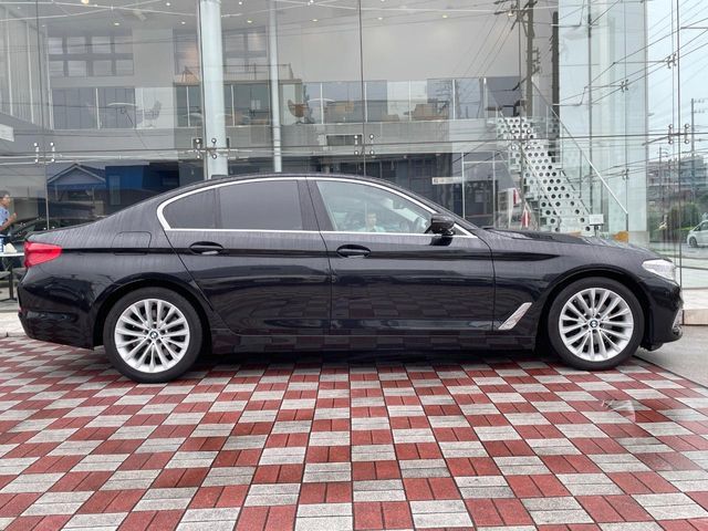 BMW 5series sedan