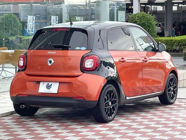 SMART FORFOUR