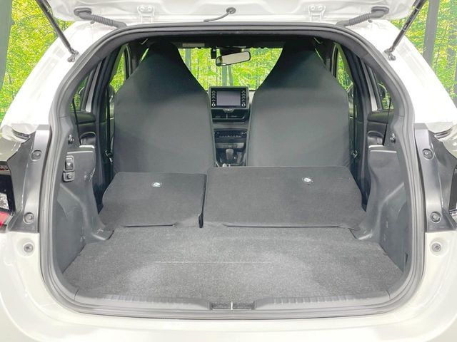YARIS HYBRID