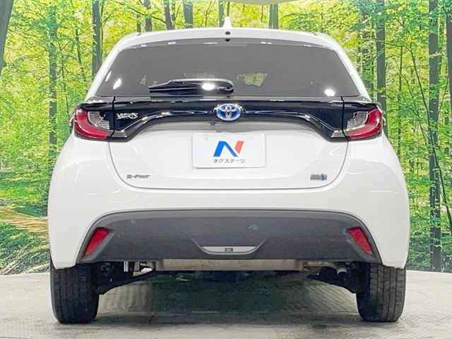 YARIS HYBRID