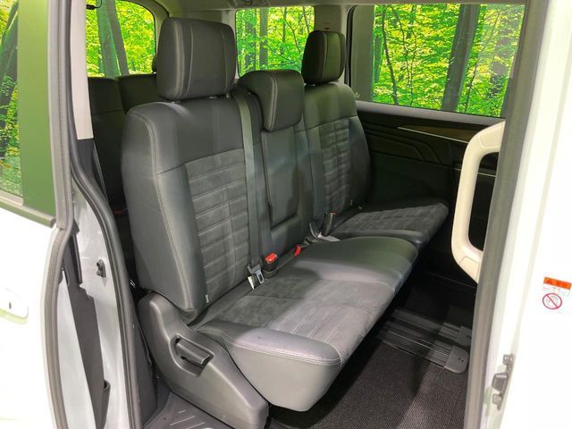 DELICA D:5 4WD