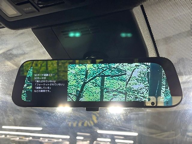 VOXY HYBRID