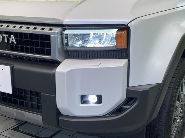 LANDCRUISER 250