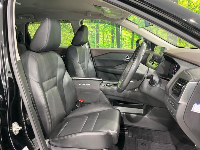 X-TRAIL HYBRID 4WD