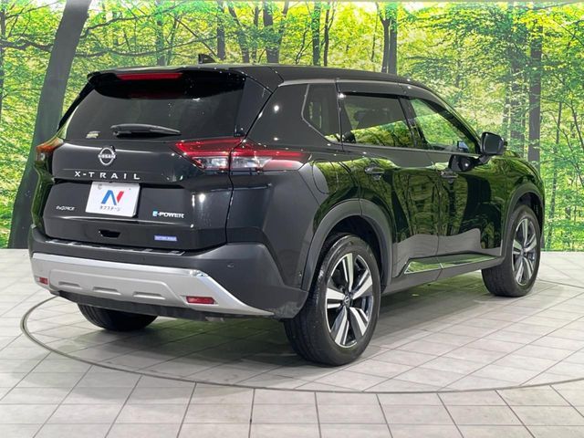 X-TRAIL HYBRID 4WD
