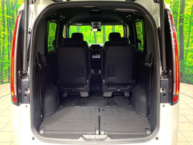STEPWAGON e:HEV SPADA