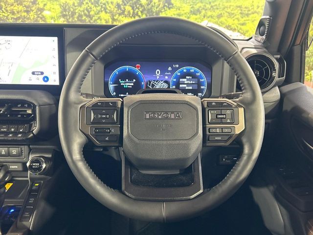 LANDCRUISER 250