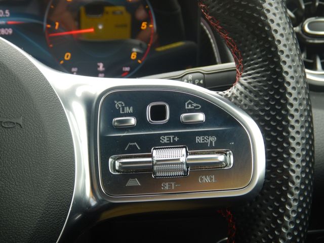 MERCEDES BENZ GLB