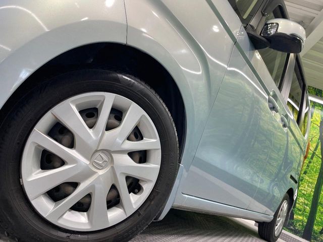 N BOX