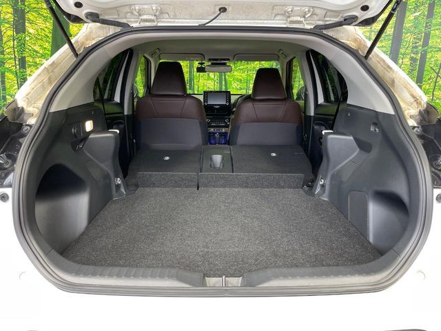 YARIS CROSS