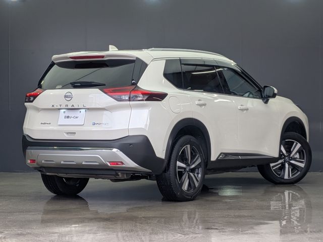 X-TRAIL HYBRID 4WD