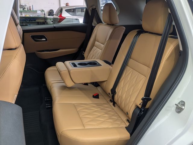 X-TRAIL HYBRID 4WD