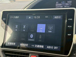 VOXY HYBRID
