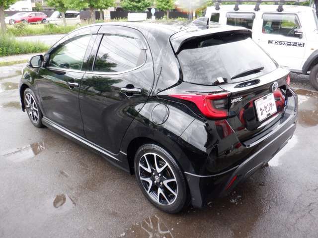 YARIS HYBRID