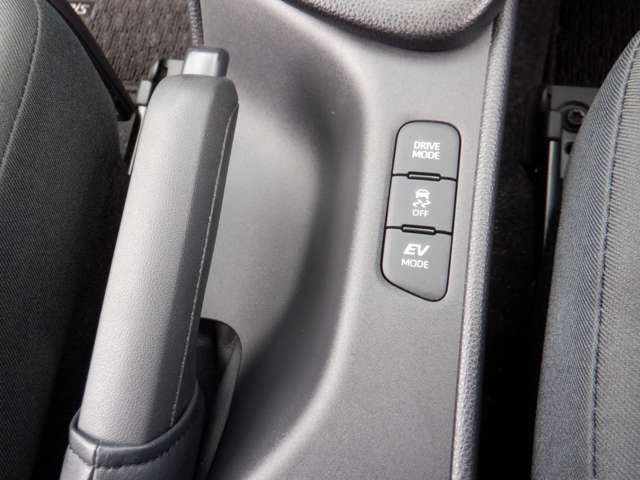 YARIS HYBRID