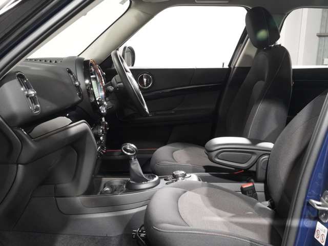 BMW MINI COOPER D CROSSOVER