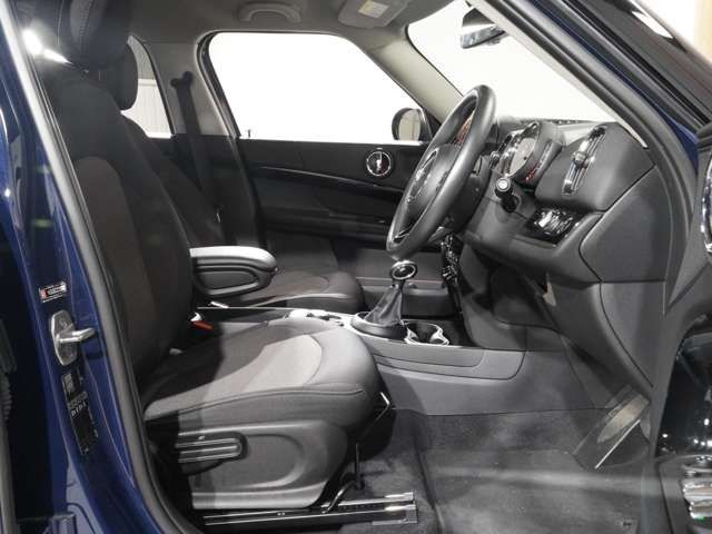 BMW MINI COOPER D CROSSOVER