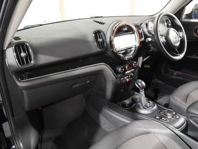 BMW MINI COOPER D CROSSOVER