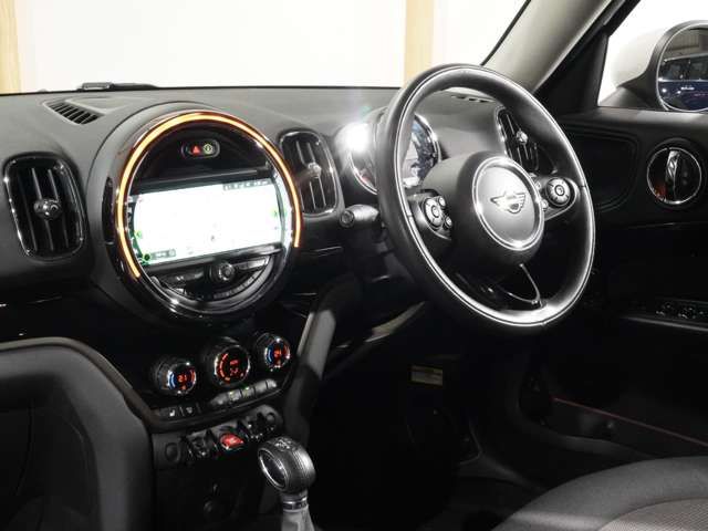 BMW MINI COOPER D CROSSOVER