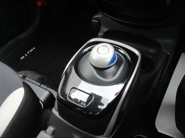 NOTE 4WD