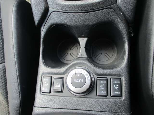 X-TRAIL 4WD