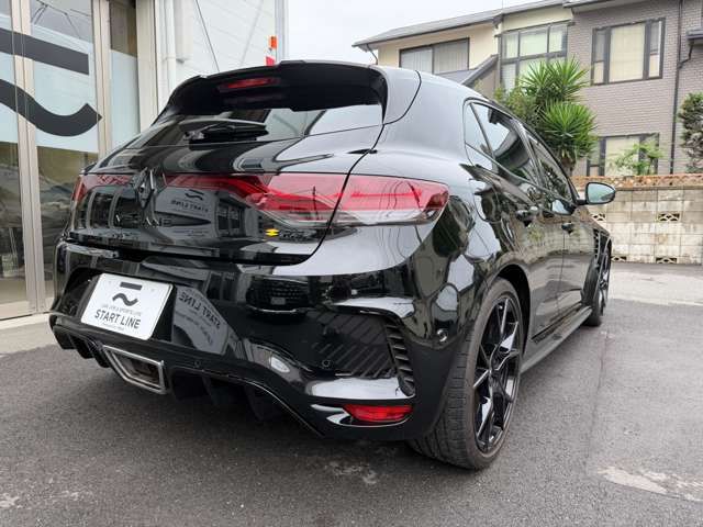 RENAULT MEGANE hatchback