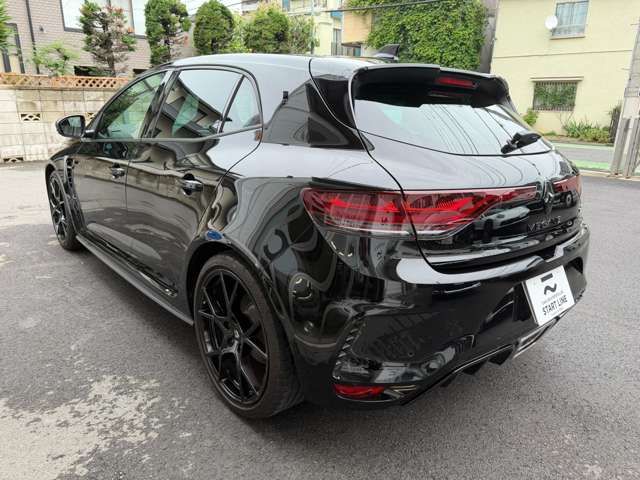 RENAULT MEGANE hatchback