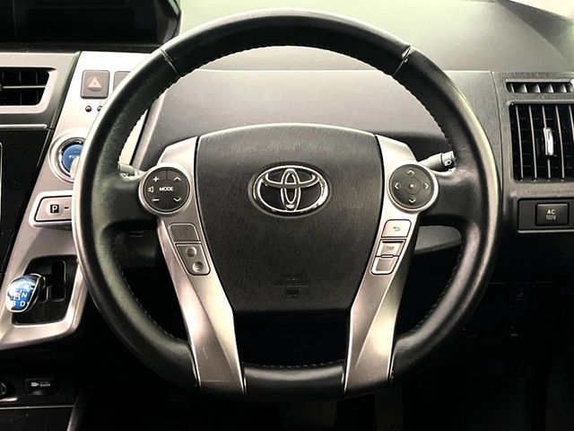 PRIUS Alpha