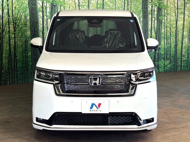 STEPWAGON e:HEV SPADA