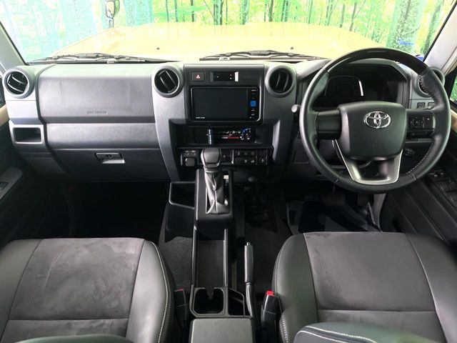 LANDCRUISER 70