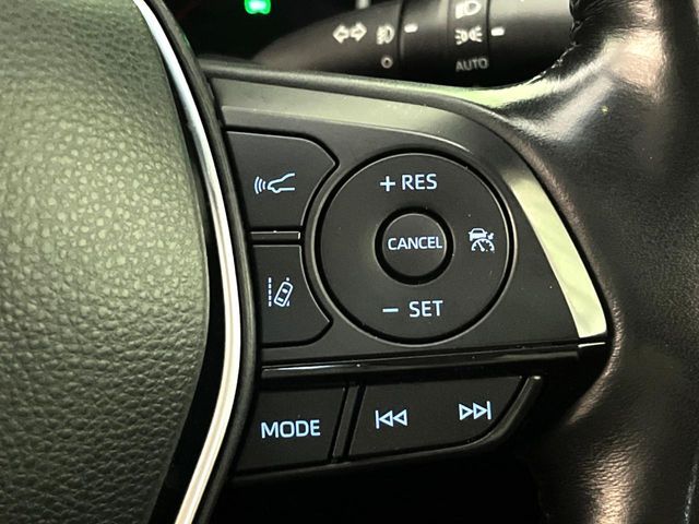 CROWN sedan hybrid