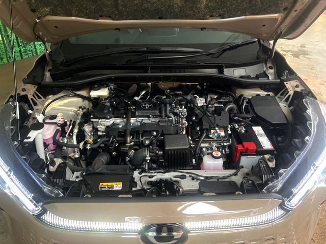 COROLLA CROSS HYBRID