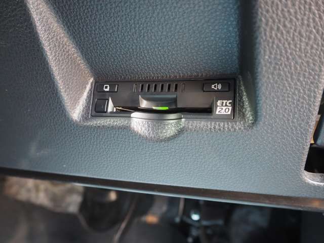 YARIS HYBRID