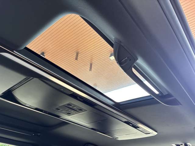 ALPHARD hybrid