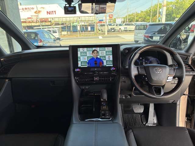 ALPHARD hybrid
