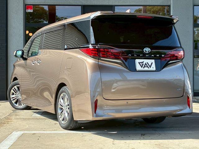 ALPHARD hybrid