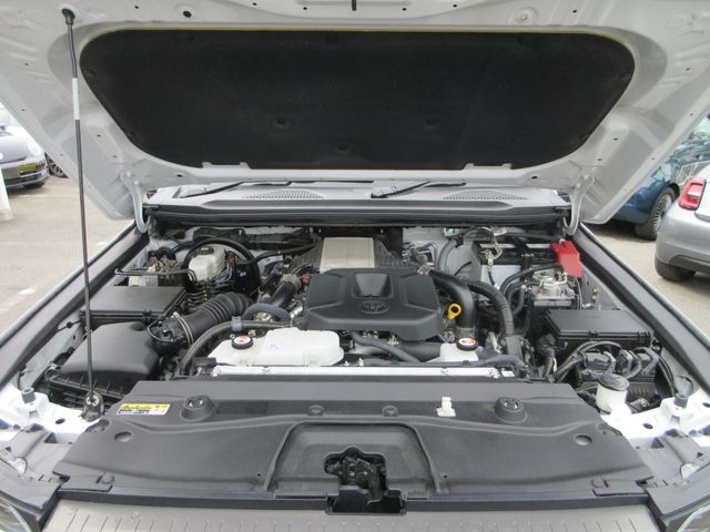 LANDCRUISER 250