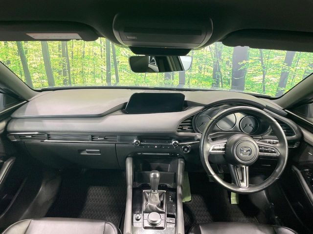MAZDA3 FASTBACK